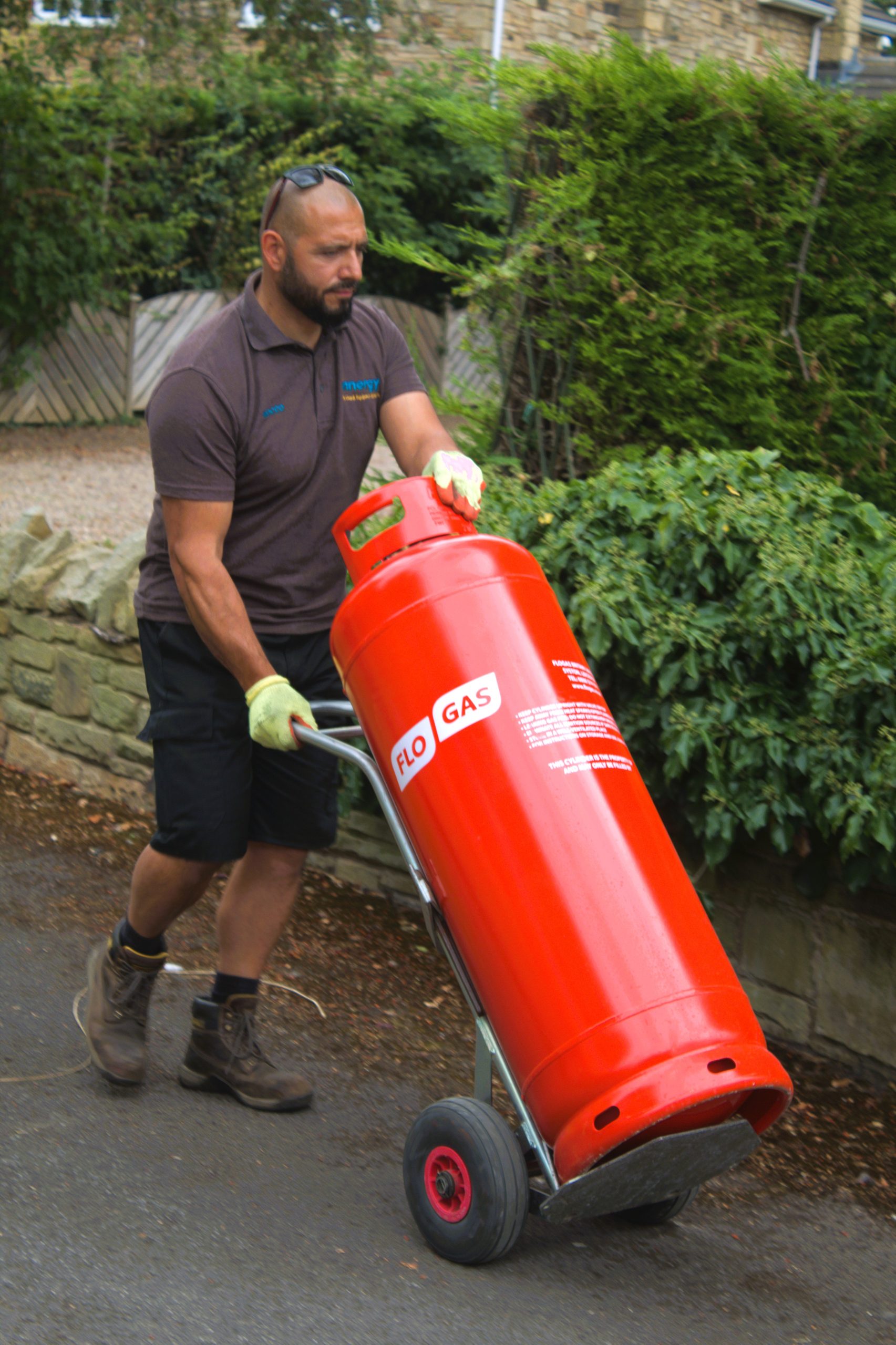 innergy driver with propane bottle
